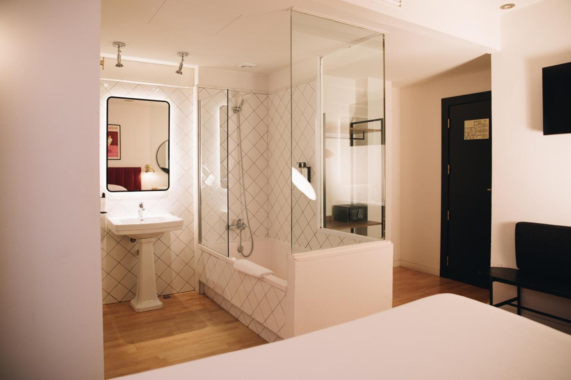 H La Paloma Boutique (Adults Only) Hotel Барселона Екстериор снимка